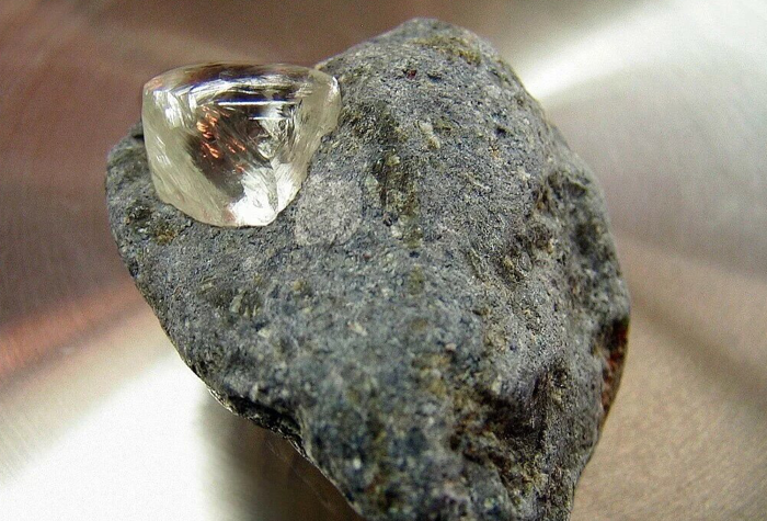 Алмазы ─ редчайшее творение природы