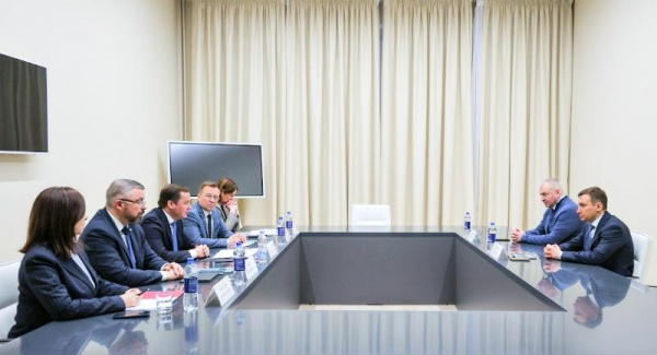 Глава АЛРОСА и губернатор Архангельской области обсудили перспективы алмазодобычи в регионе